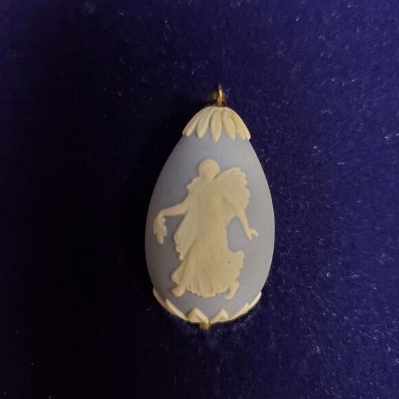 Vintage Wedgwood Jasperware Blue White "Dancing Hours" Egg Pendant - Picture 2 of 9